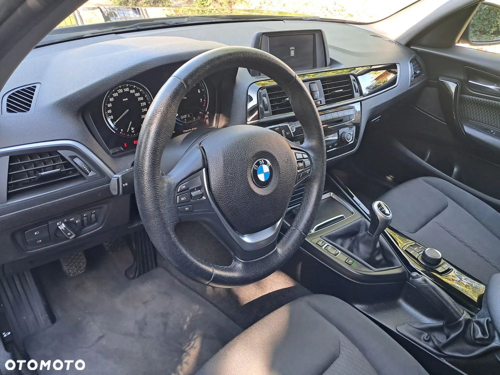 BMW Seria 1 - 20