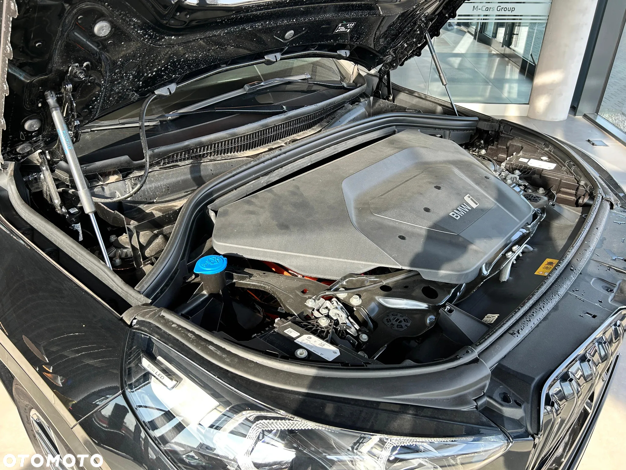 BMW iX1 xDrive30 M Sport - 36
