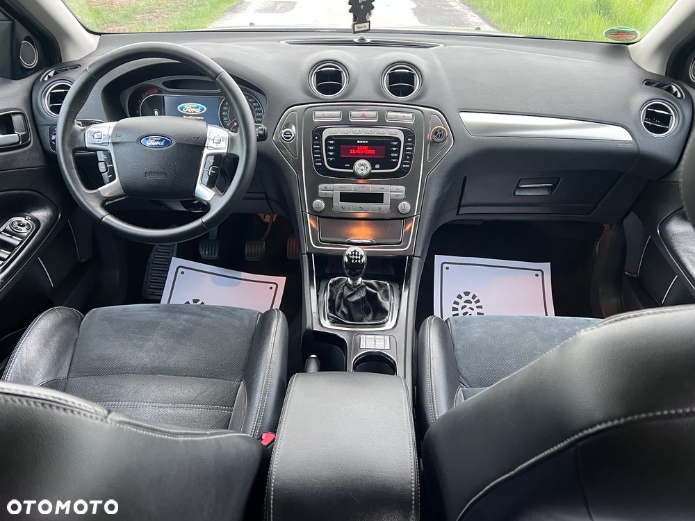 Ford Mondeo 2.0 TDCi Titanium - 24