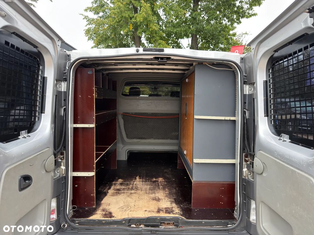 Renault Trafic 2.5 Diesel Brygadówka L2H1 Long Długi 5 Osobowy Klimatyzacja Gwarancja Kredyt - 28
