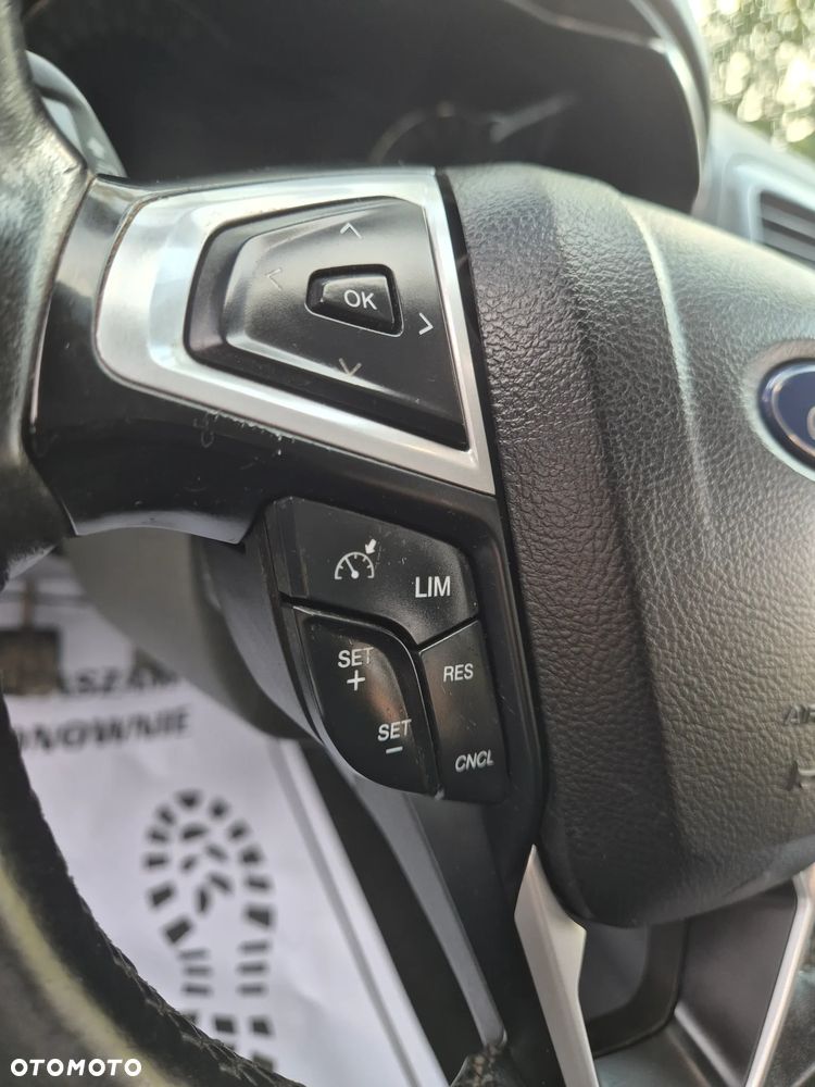 Ford Mondeo - 22