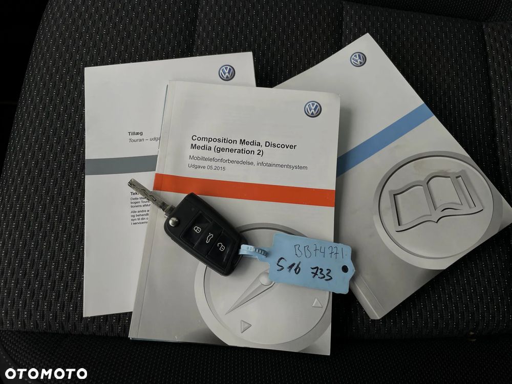 Volkswagen Touran 1.4 TSI BMT Highline DSG - 38