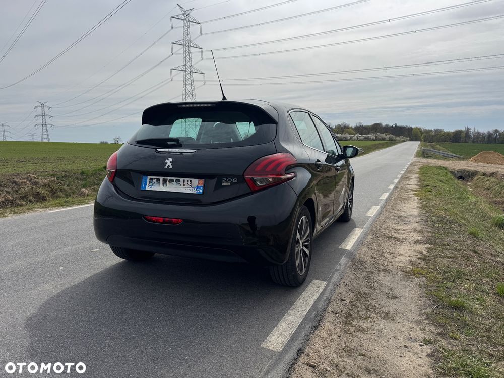 Peugeot 208 e-HDi FAP 92 Stop&Start Allure - 4