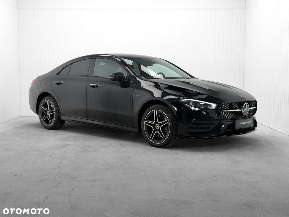 Mercedes-Benz CLA 250 E AMG Line 8G-DCT - 2