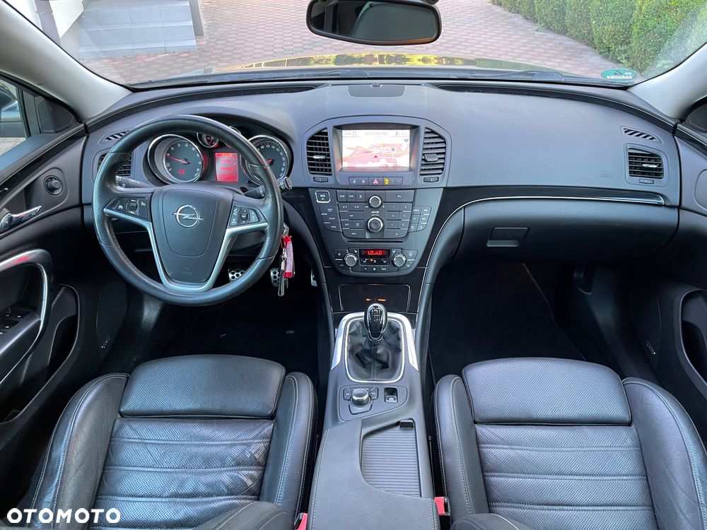 Opel Insignia - 13