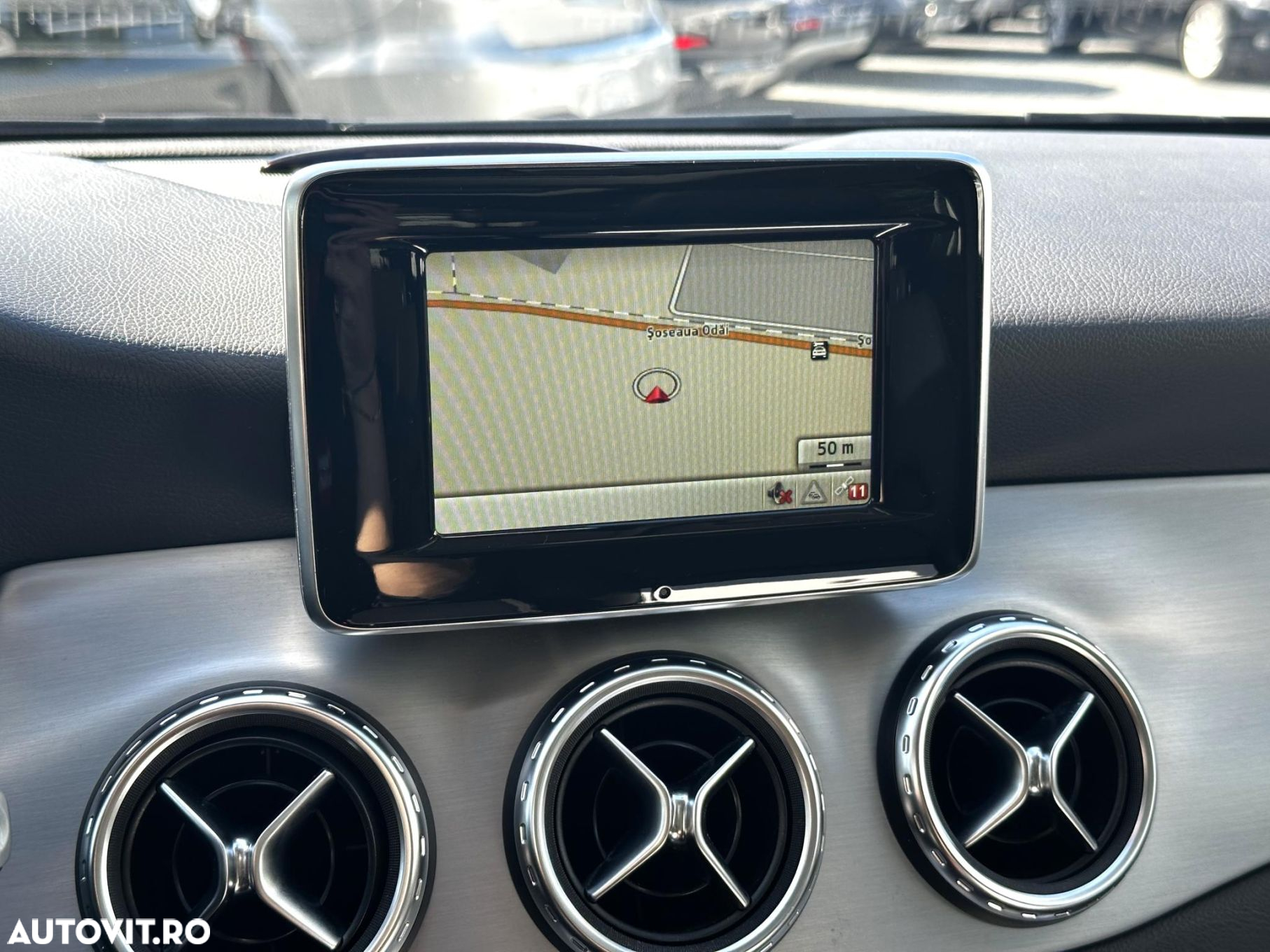 Mercedes-Benz GLA 200 d Aut. - 12