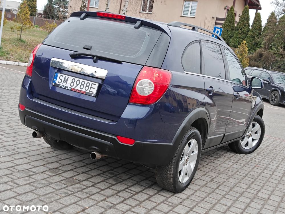 Chevrolet Captiva 2.4 2WD 7 Sitzer LS - 3