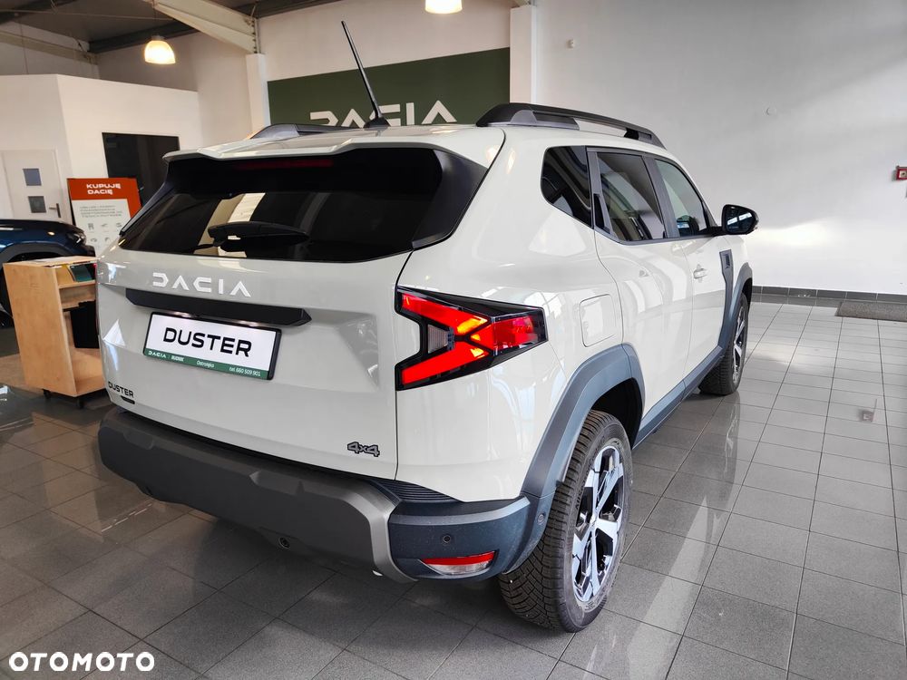 Dacia Duster 1.2 TCe Hybrid-G 150 Journey 4x4 - 6