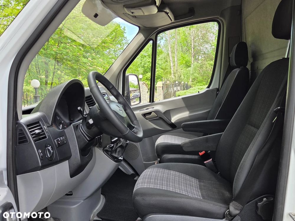 Mercedes-Benz SPRINTER 319 CDI - 20