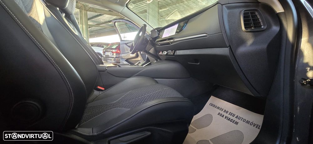 DS DS4 E-Tense Trocadero EAT8 - 32