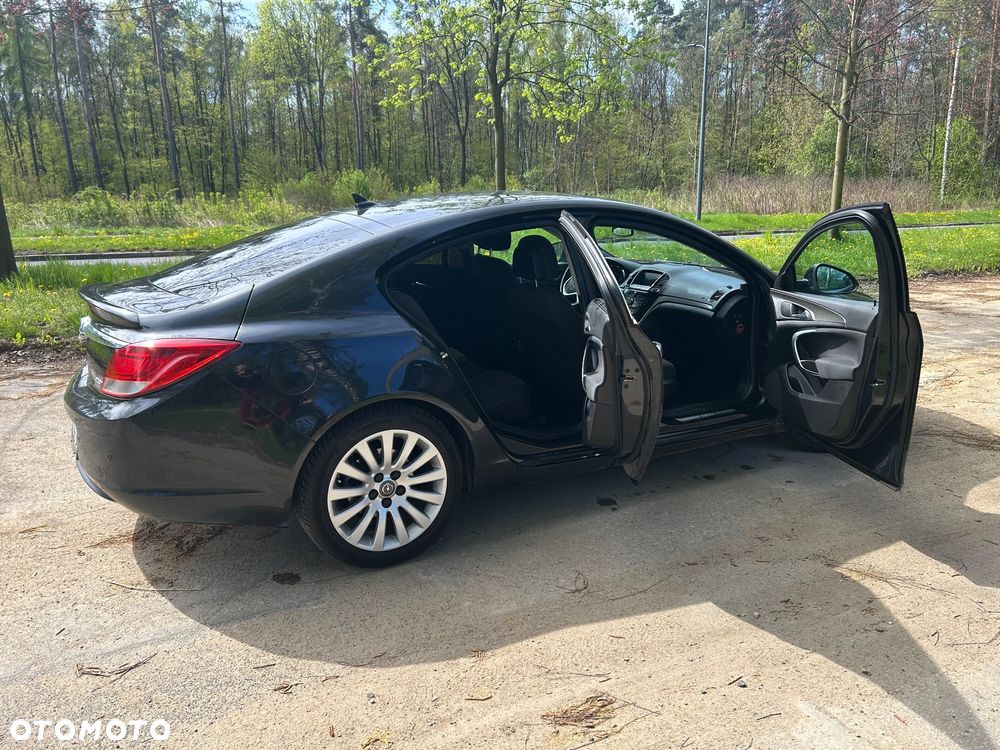 Opel Insignia 2.0 CDTI - 9