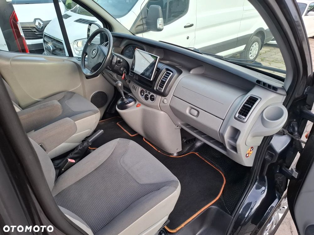 Opel Vivaro 2010 LONG DUBEL KABINA 5osobowy 2.5CDTI 150KM - 21