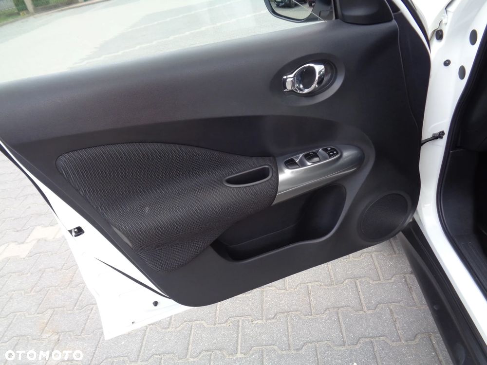 Nissan Juke 1.6 Tekna S&S - 19