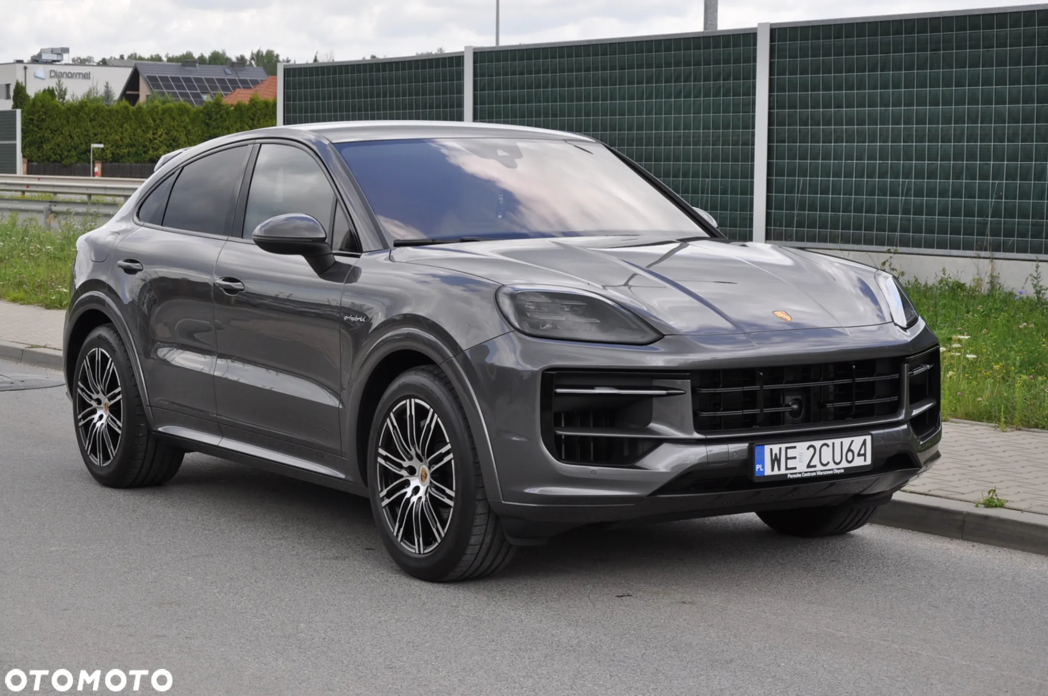 Porsche Cayenne - 4