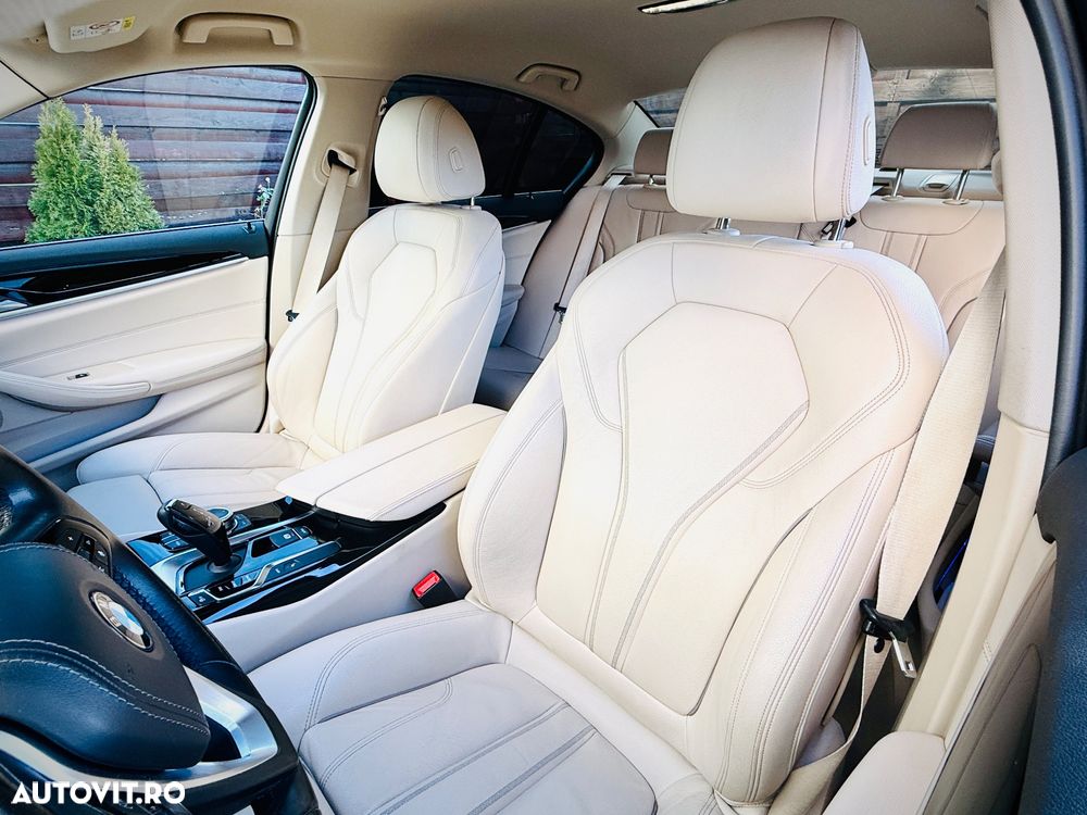 BMW Seria 5 530e iPerformance Aut. Sport Line - 9