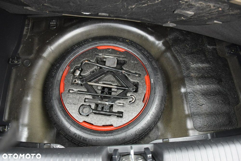 Hyundai Veloster 1.6 blue Style - 29