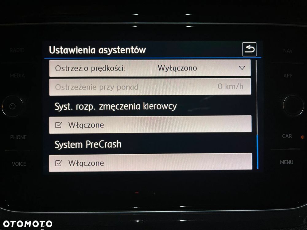 Volkswagen T-Roc 1.5 TSI ACT Premium - 39