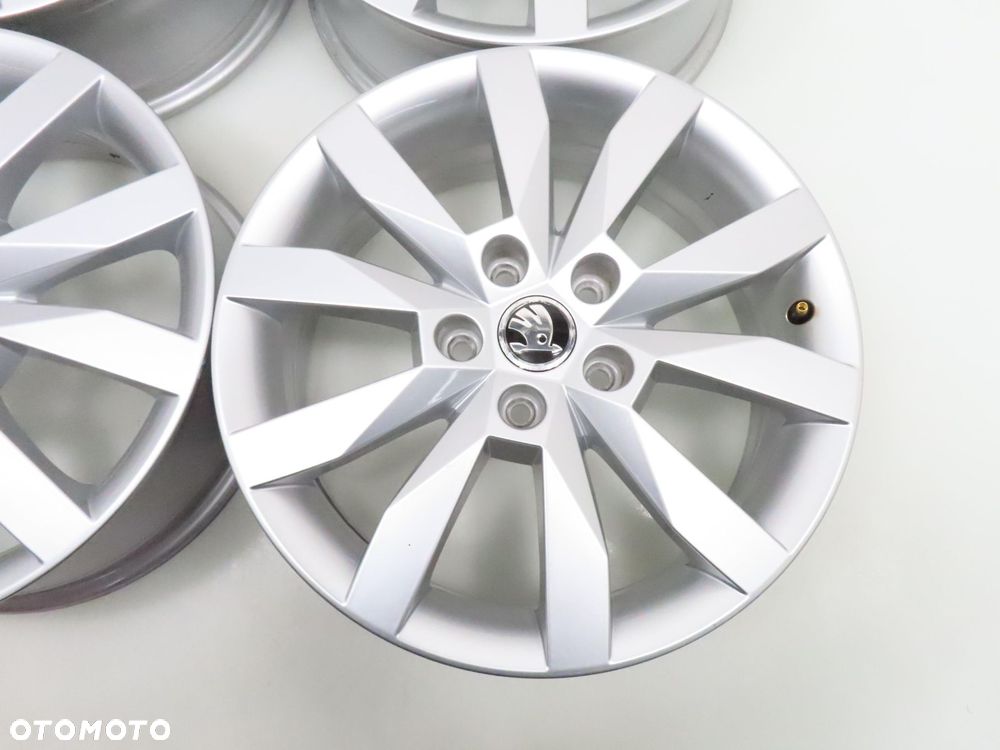 Alufelgi 17'' Skoda Octavia Superb 5x112 6J ET48 5E0601025N - 7