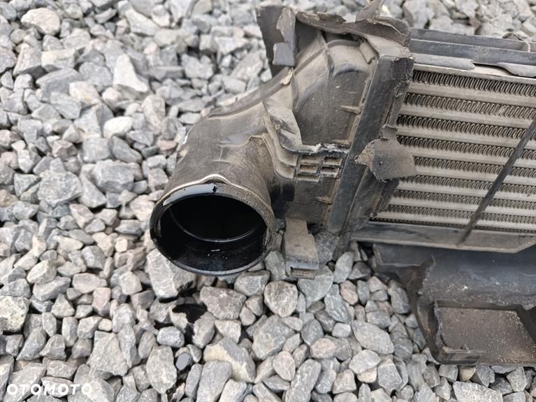 MERCEDES W203 W209 CLK 1.8 2.2 2.7 3.0 CDI INTERCOOLER CHŁODNICA POWIETRZA A2035000500 - 2