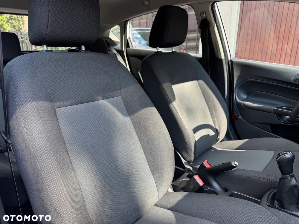 Ford Fiesta 1.25 Silver X (Ambiente) EU6 - 29