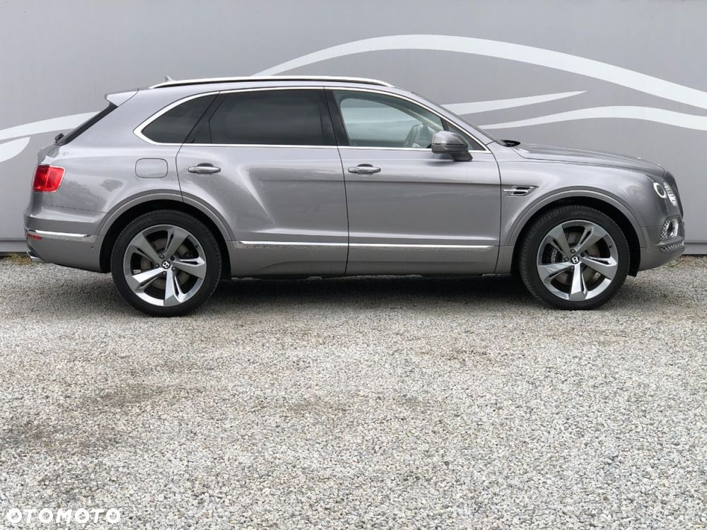 Bentley Bentayga - 17