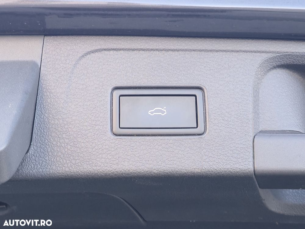 Volkswagen Passat - 16