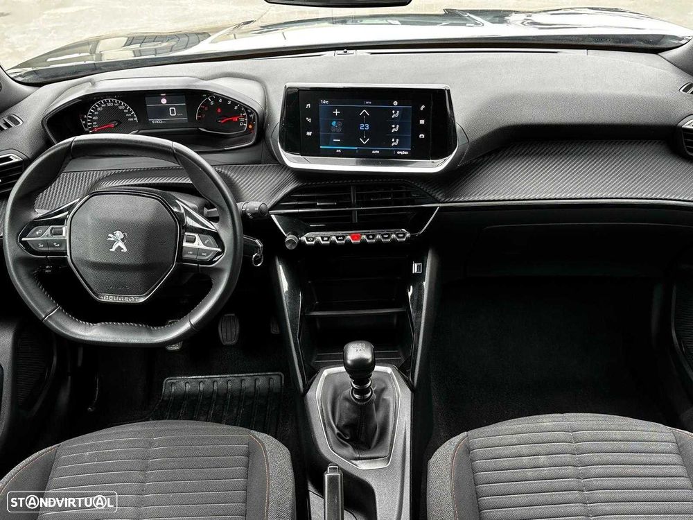 Peugeot 2008 1.2 PureTech Active Pack - 16