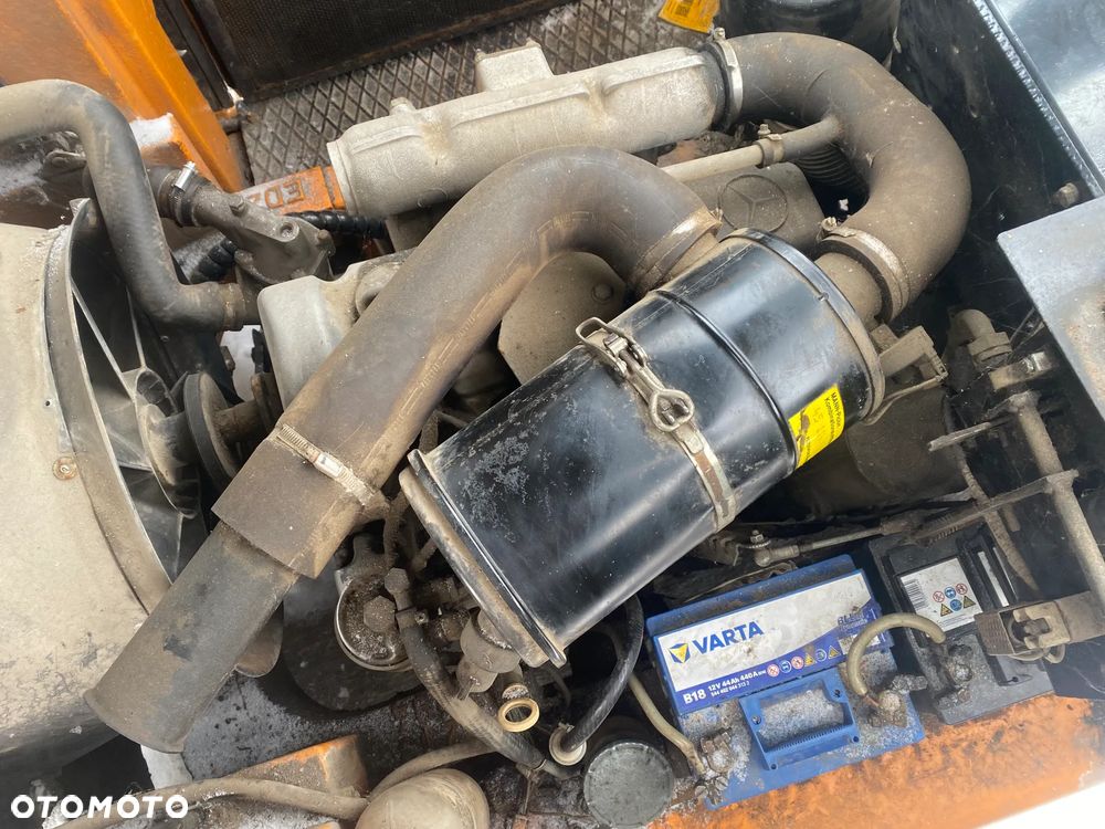 WÓZEK WIDŁOWY STILL R70 SILNIK MERCEDES OM 616 OM616 616.918-000 - 2