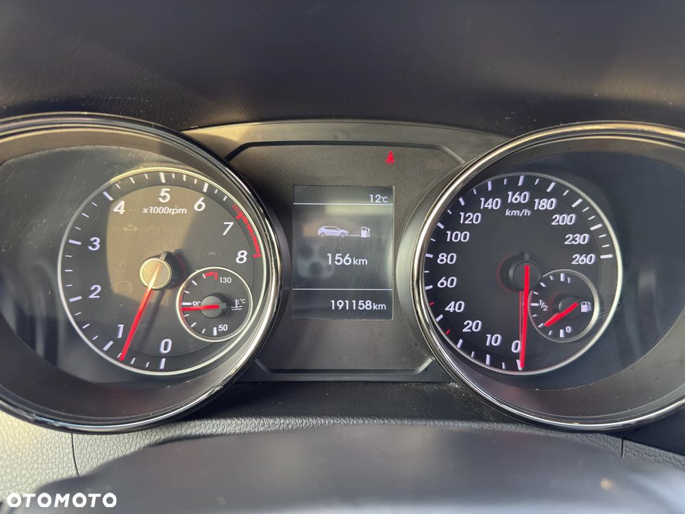 Hyundai i30 1.6 T GDI Turbo - 29