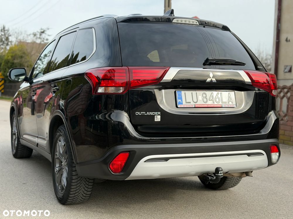 Mitsubishi Outlander 2.0 Intense + Navi 4WD CVT - 6
