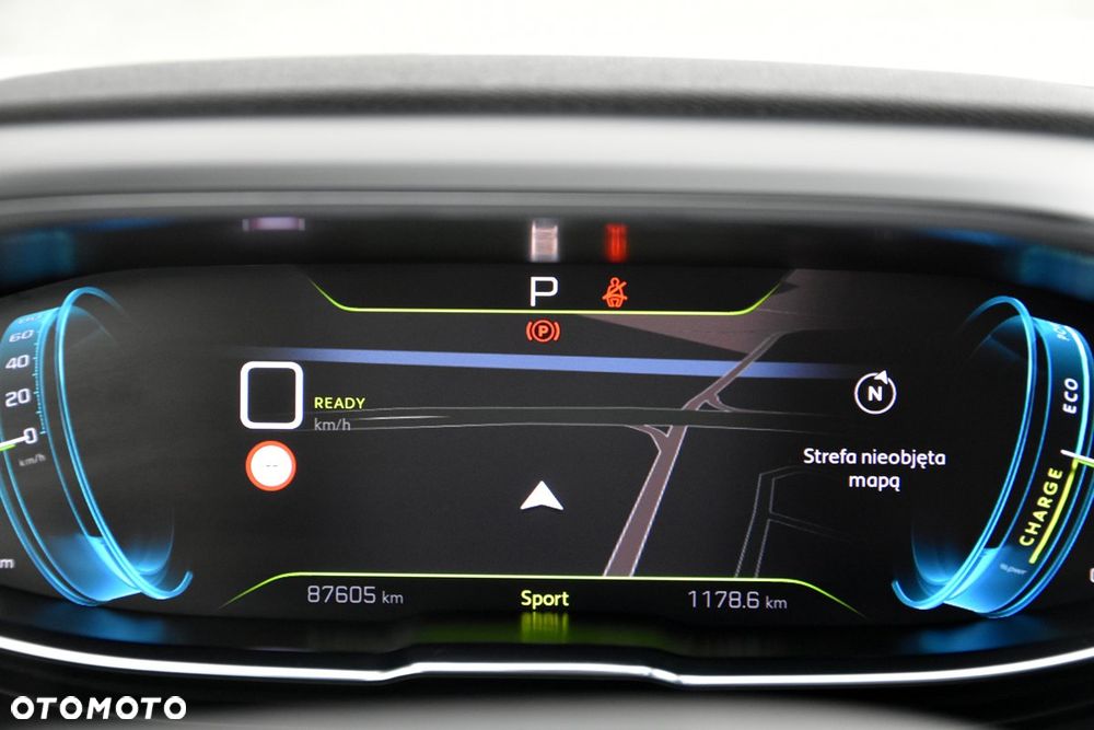 Peugeot 3008 1.6 PureTech HYbrid4 GT Line S&S EAT8 - 39