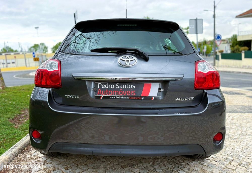 Toyota Auris 1.4 D-4D Sol - 6
