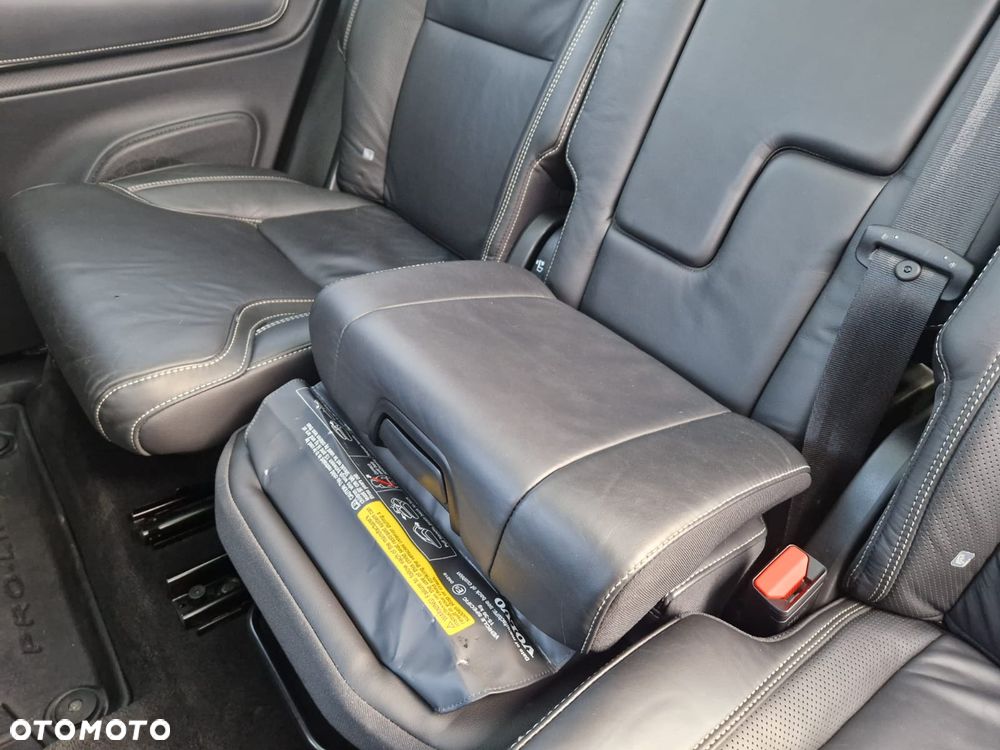 Volvo XC 90 B5 D AWD Ultimate Dark 7os - 34