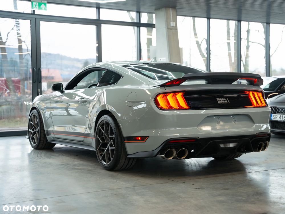 Ford Mustang Fastback 5.0 Ti-VCT V8 MACH1