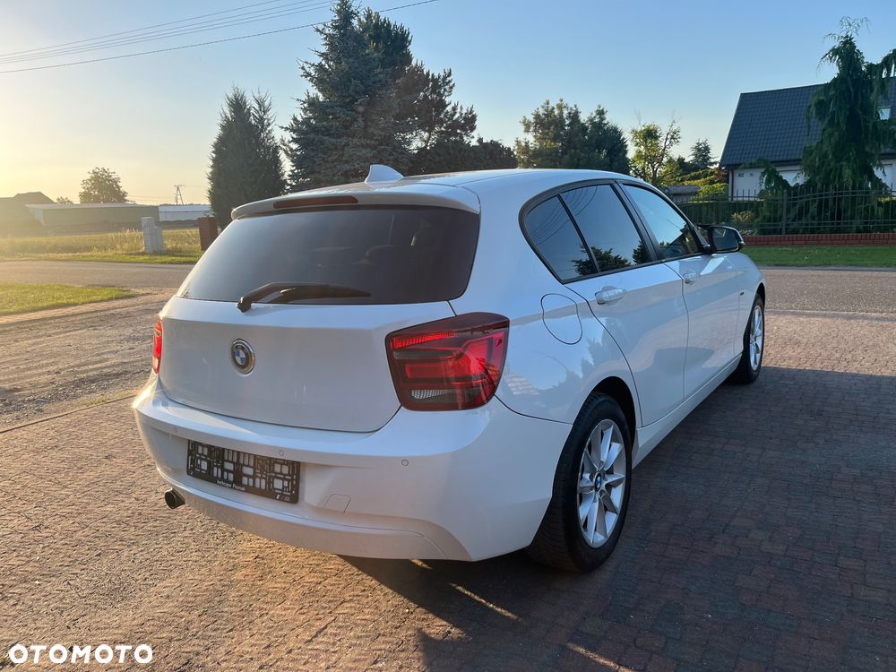 BMW Seria 1 120d Urban Line - 6