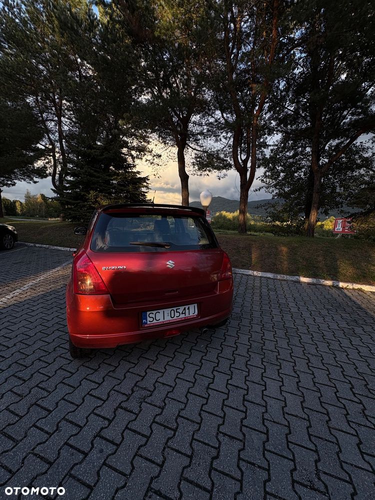 Suzuki Swift - 16