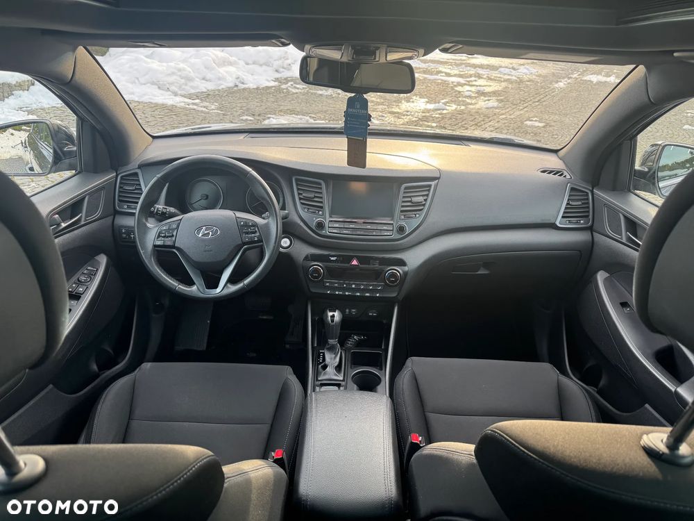 Hyundai Tucson - 8