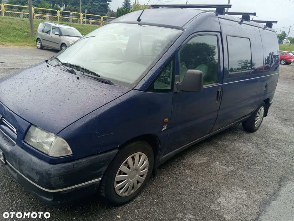 Peugeot Expert - 8