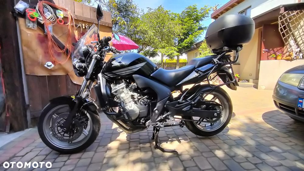 Honda CBF - 4