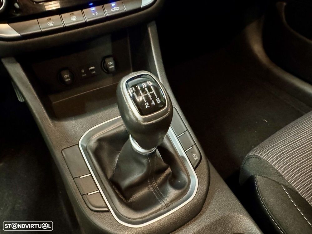 Hyundai i30 SW - 18