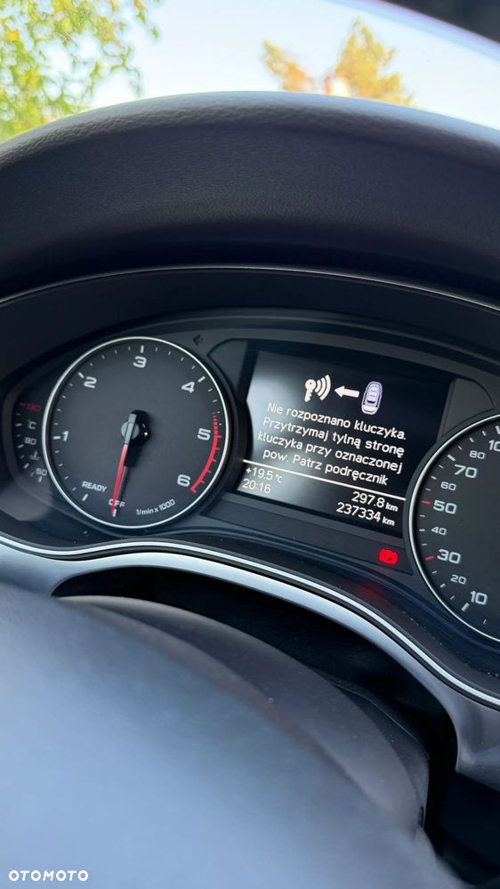 Audi A6 Avant 2.0 TDI quattro S tronic - 13