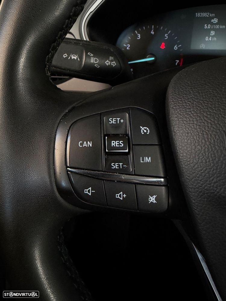 Ford Focus SW 1.0 EcoBoost S&S COOL&CONNECT - 19
