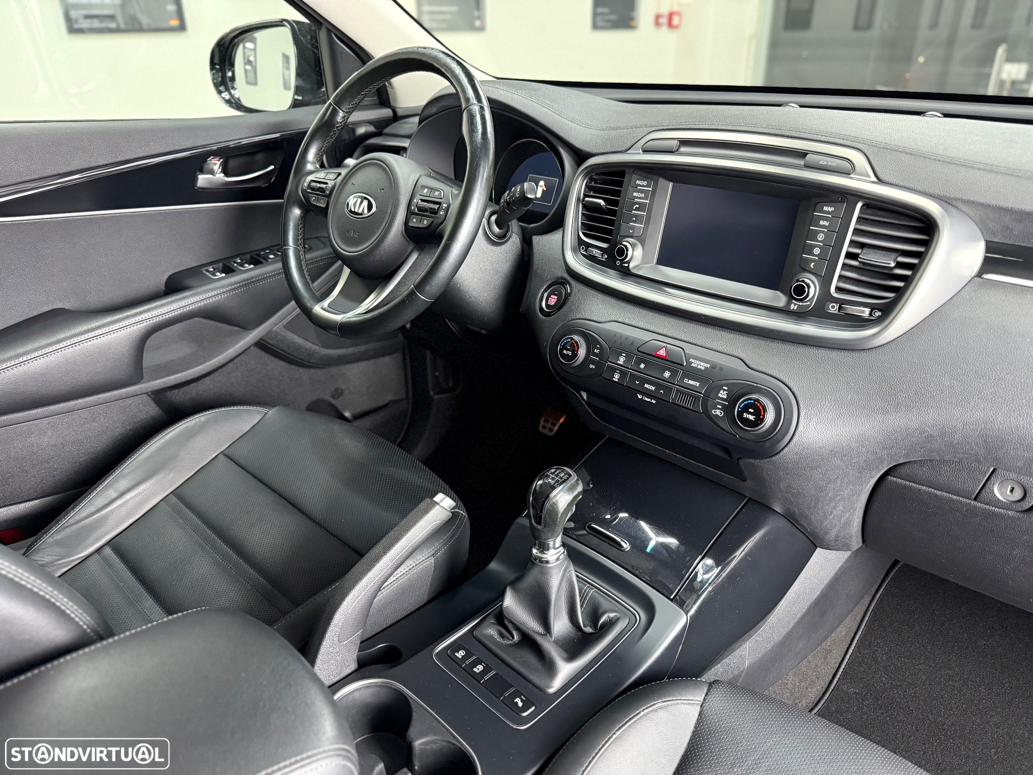 Kia Sorento 2.2 CRDi TX TOP - 27