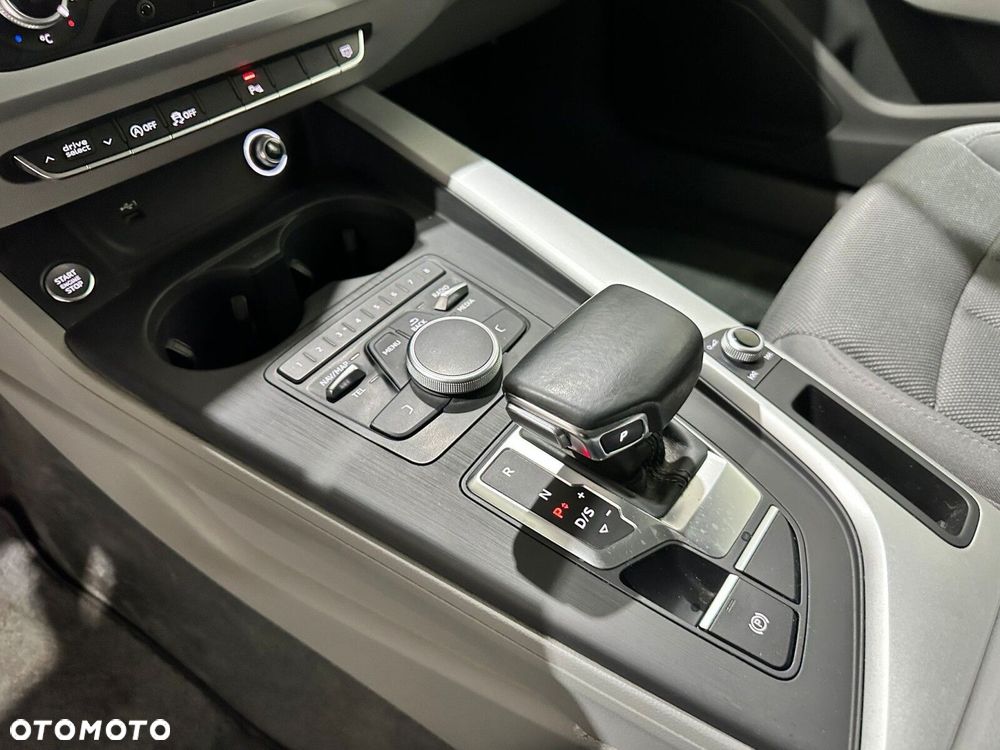 Audi A4 Avant - 32