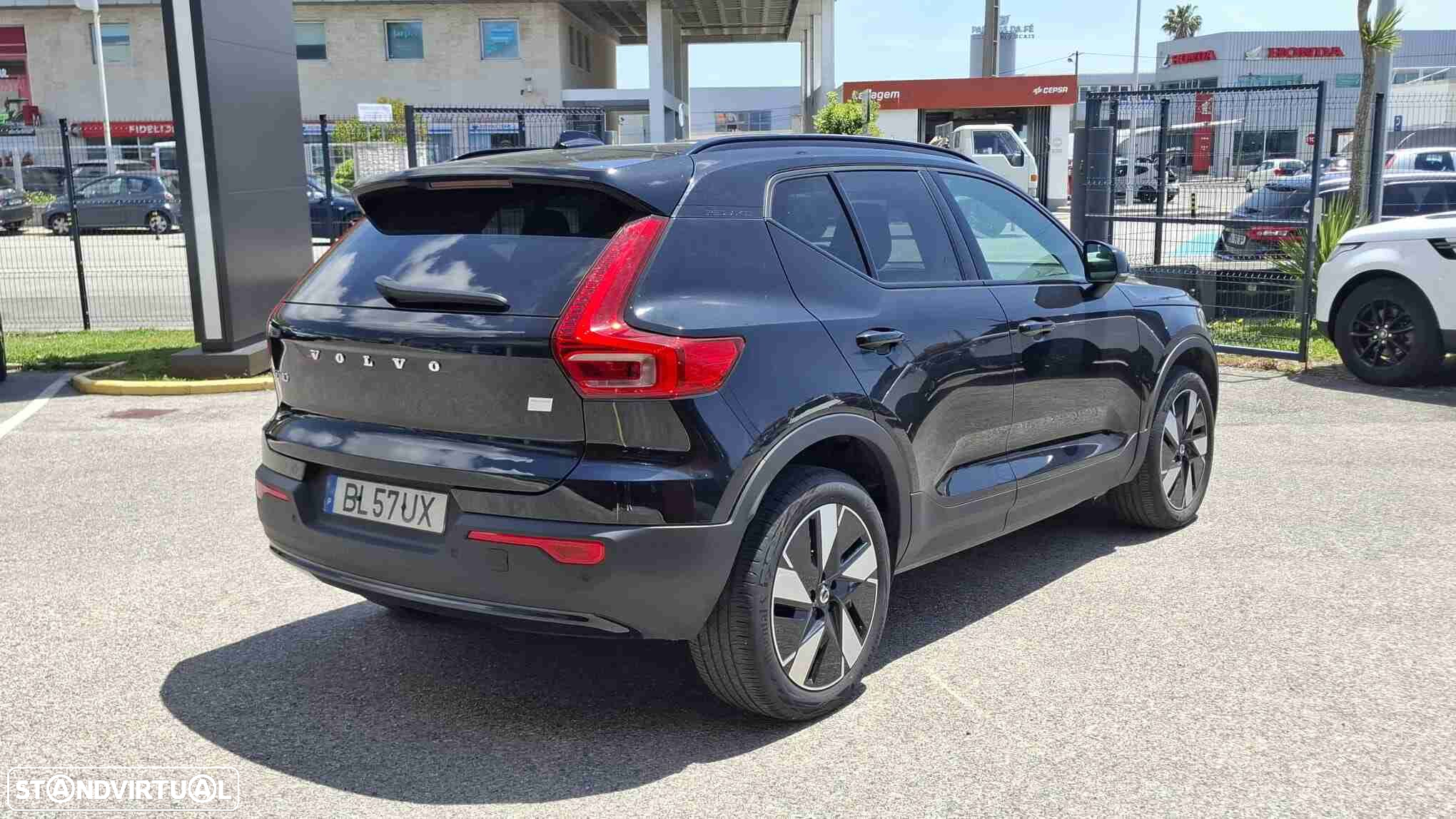 Volvo EX40 82 kWh Single Motor Extended Range Plus - 5