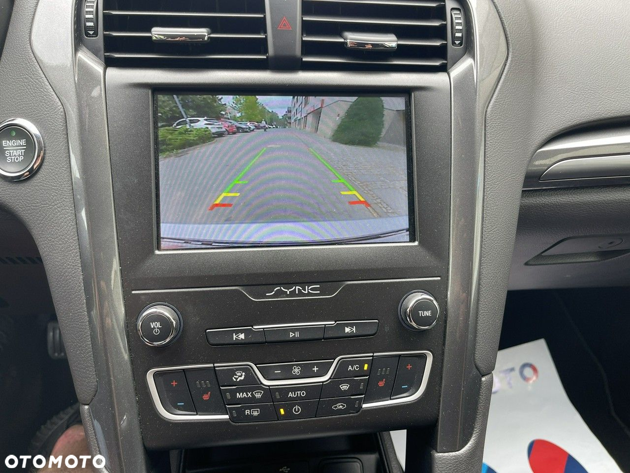 Ford Mondeo - 33