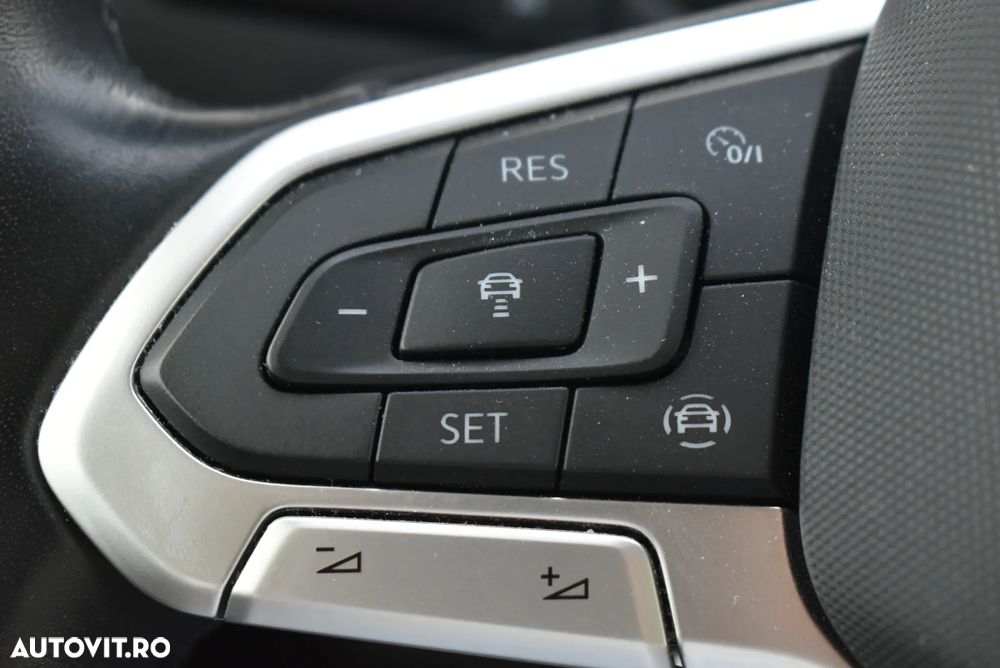 Volkswagen Tiguan 2.0 TDI DSG Life - 13