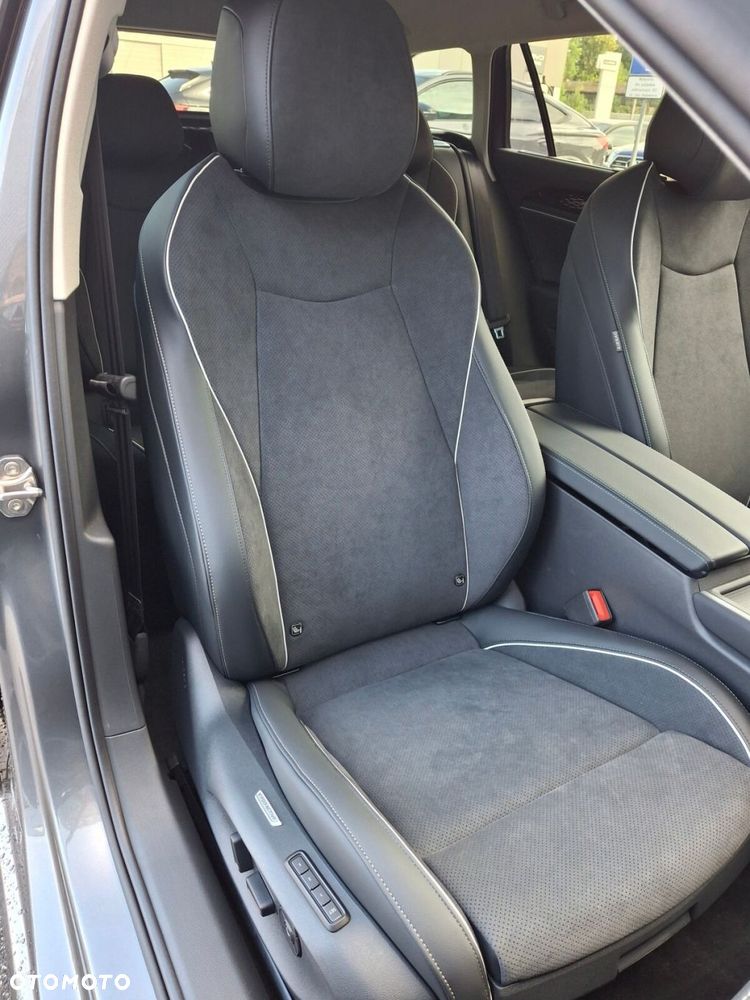 Volkswagen Passat - 19