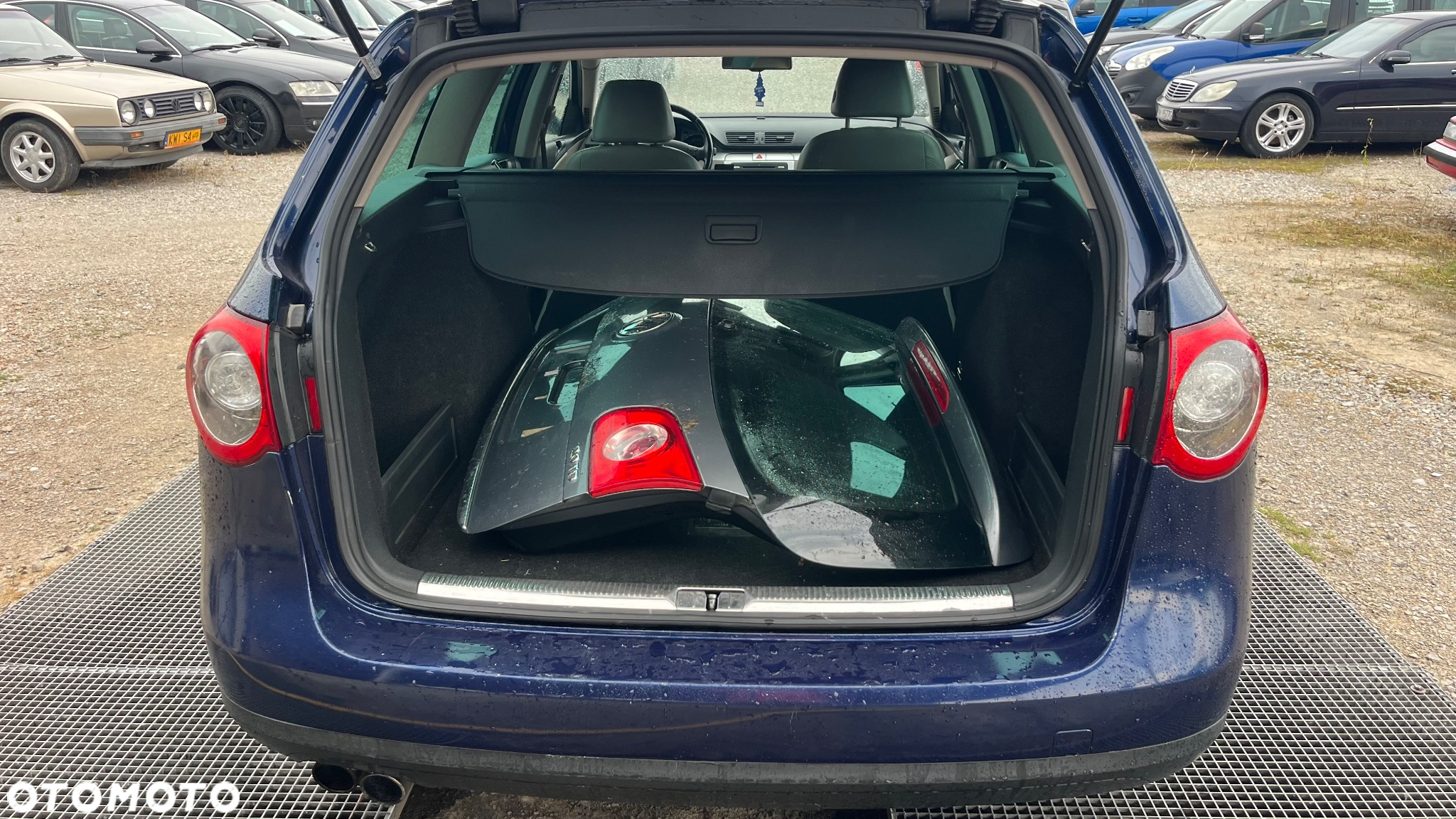 Volkswagen Passat - 12