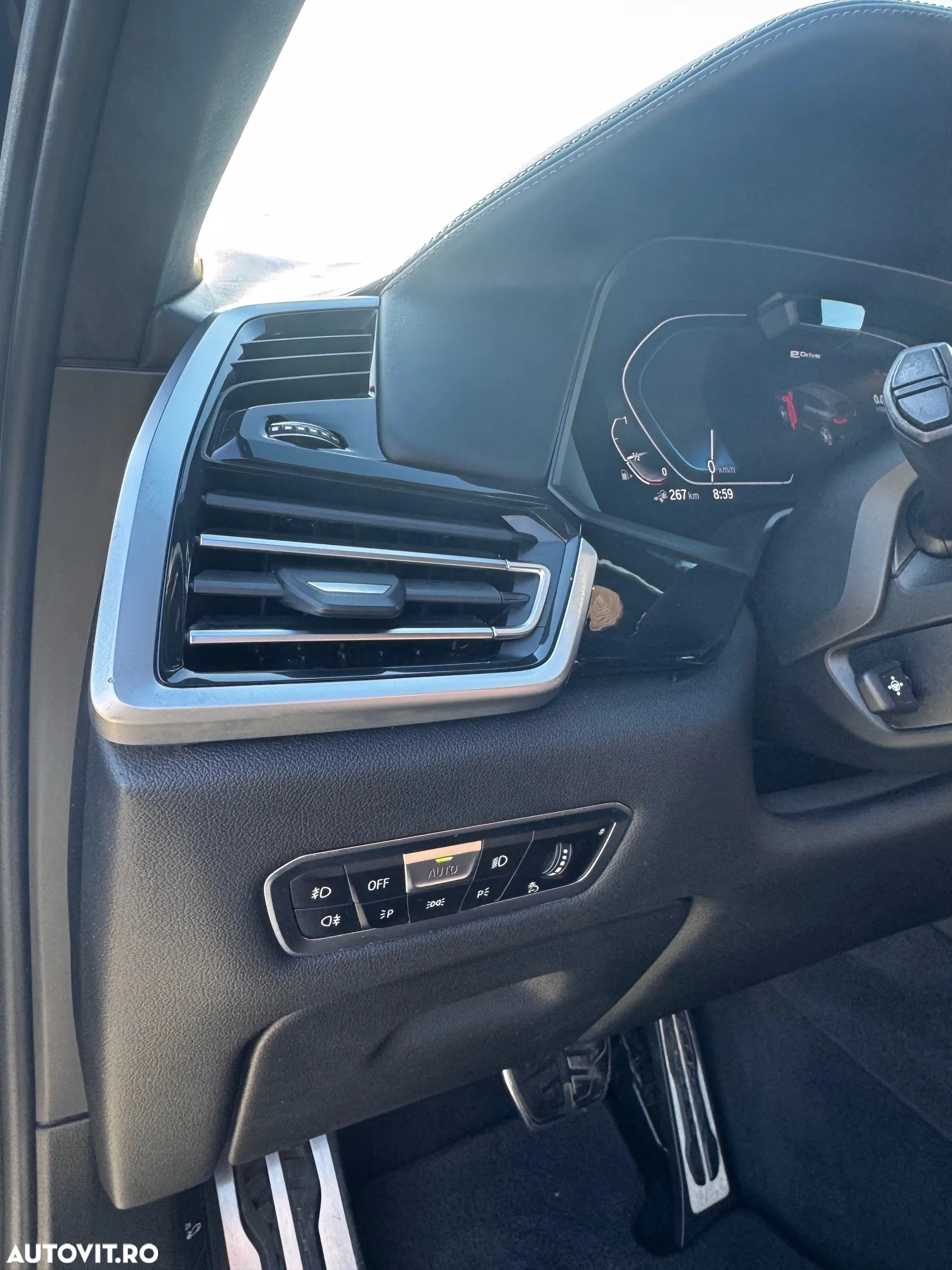 BMW X5 xDrive45e - 10